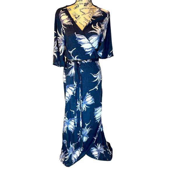 Roxy Keep The Tempo Floral Wrap Dress - Picture 2 of 9